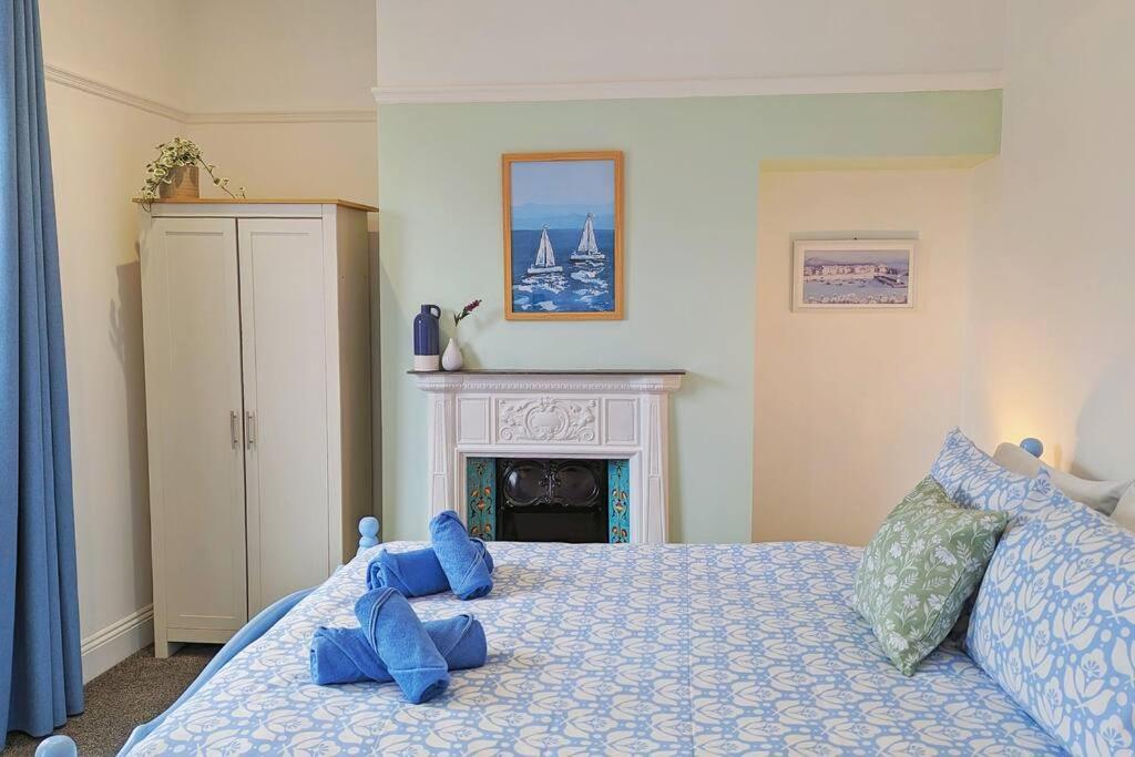 Villa Seaside Escapes - With Relaxing Hot Tub! Scarborough Exterior foto